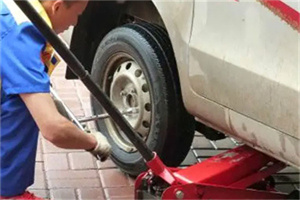 逊克附近拖车24小时服务热线电话