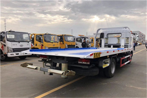 逊克汽车救援补胎